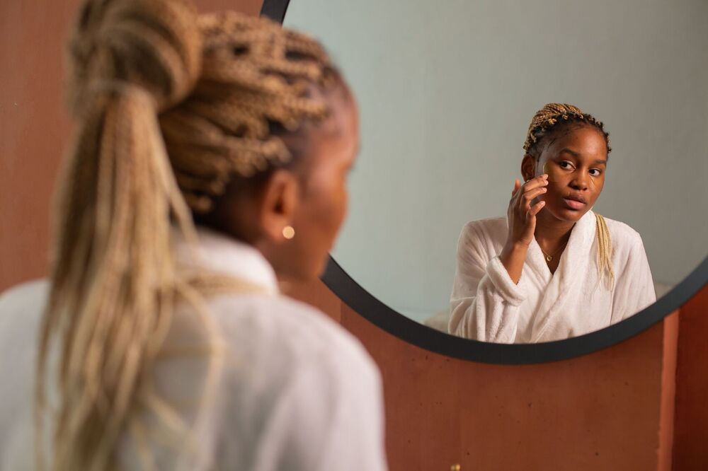 Introvert vs Extrovert - Are Introverts Really More Self Aware? | Podcast 649