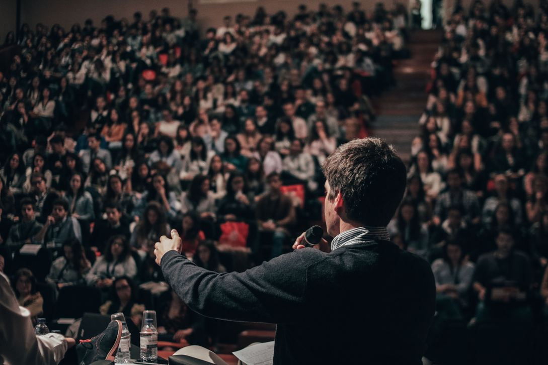 In this episode Joel and Antonia complete their 3-part series on how to be an influencer and detail how to choose the right publishing platform and connect with your audience. #influencer