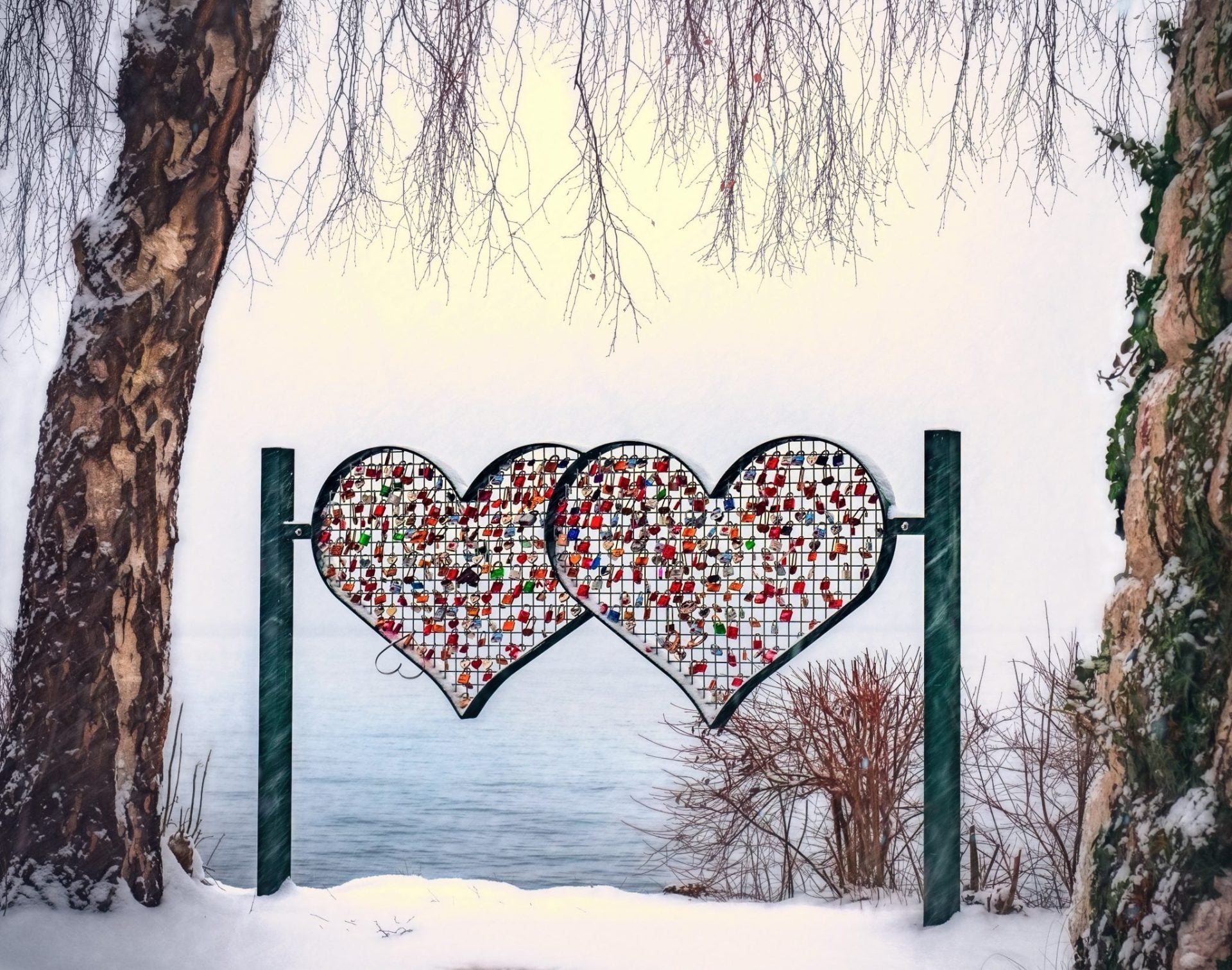 Podcast - Episode 0212 - Writing Your Own Love Story